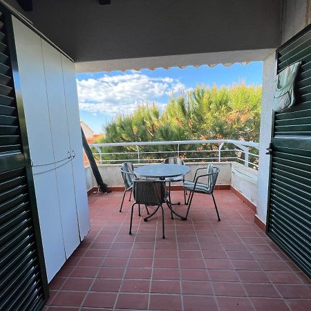 Apartment Luka Novalja Luaran gambar