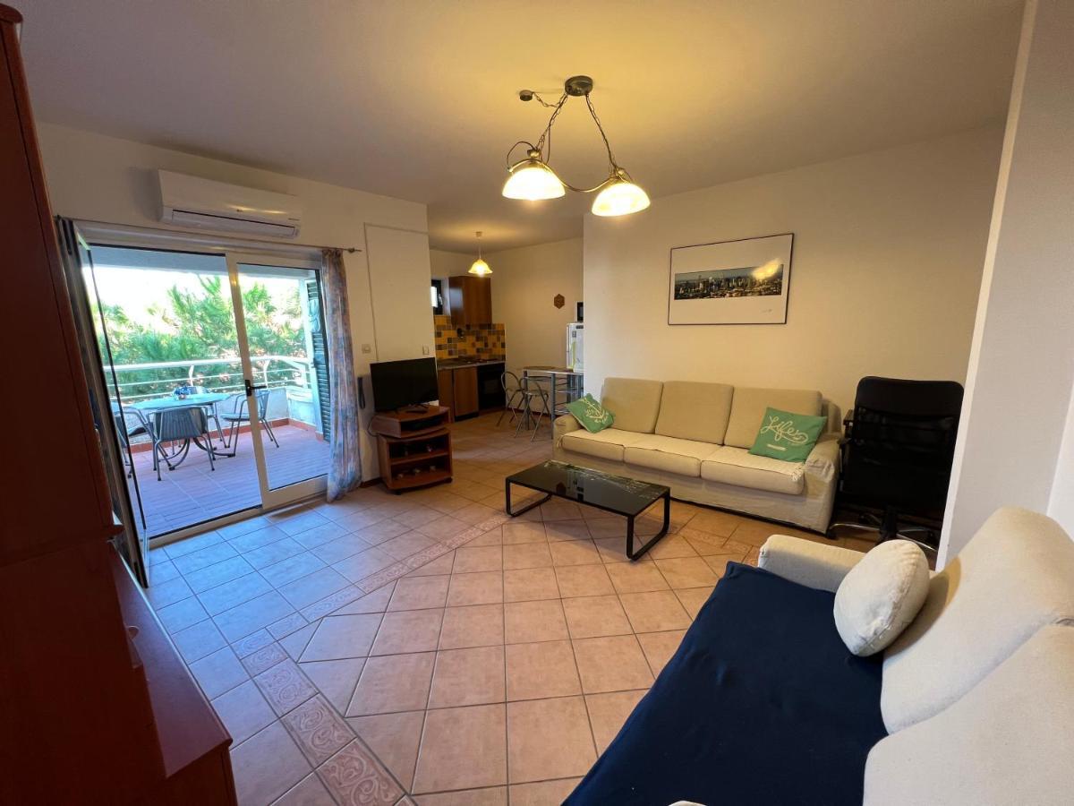 Apartment Luka Novalja Luaran gambar